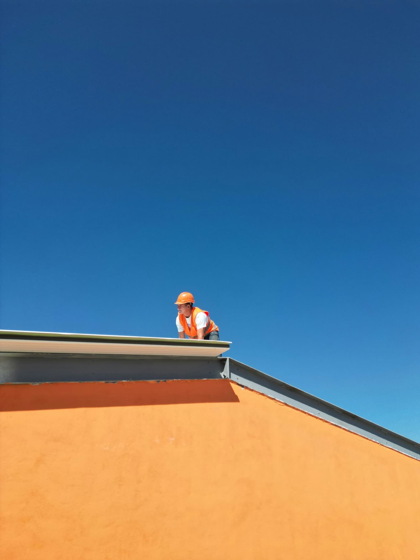 How to Choose a Roofer in Bedfordshire (Without Getting Caught Out)