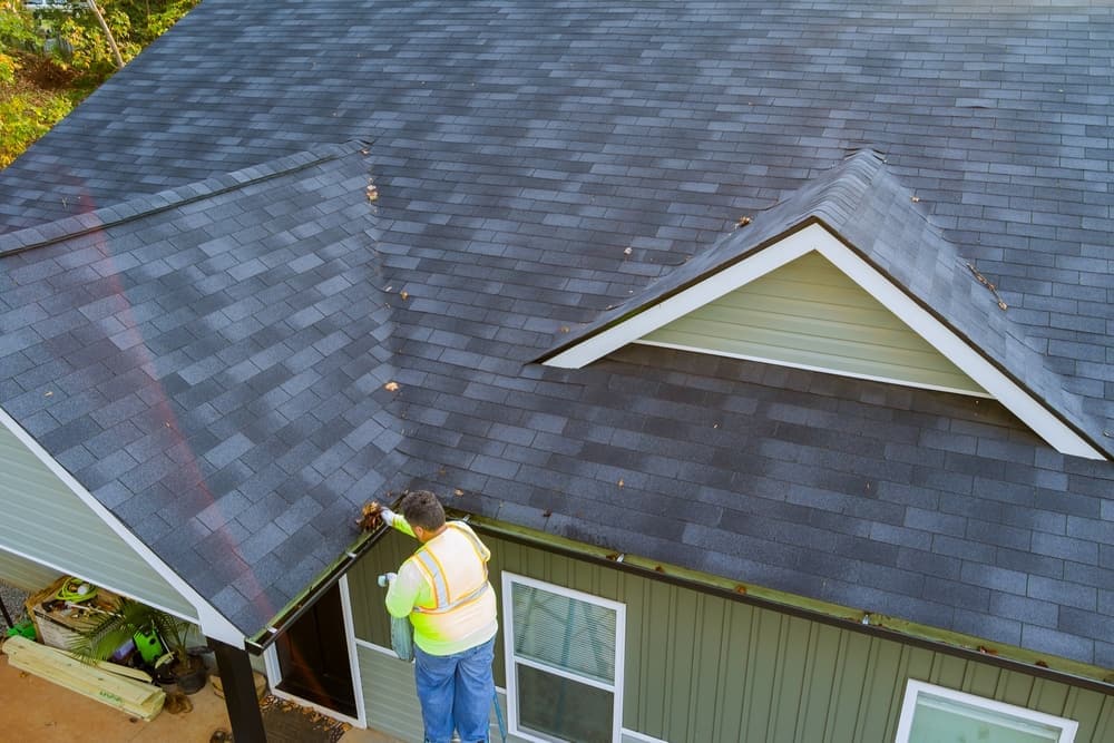 The Complete Guide to Roof Maintenance
